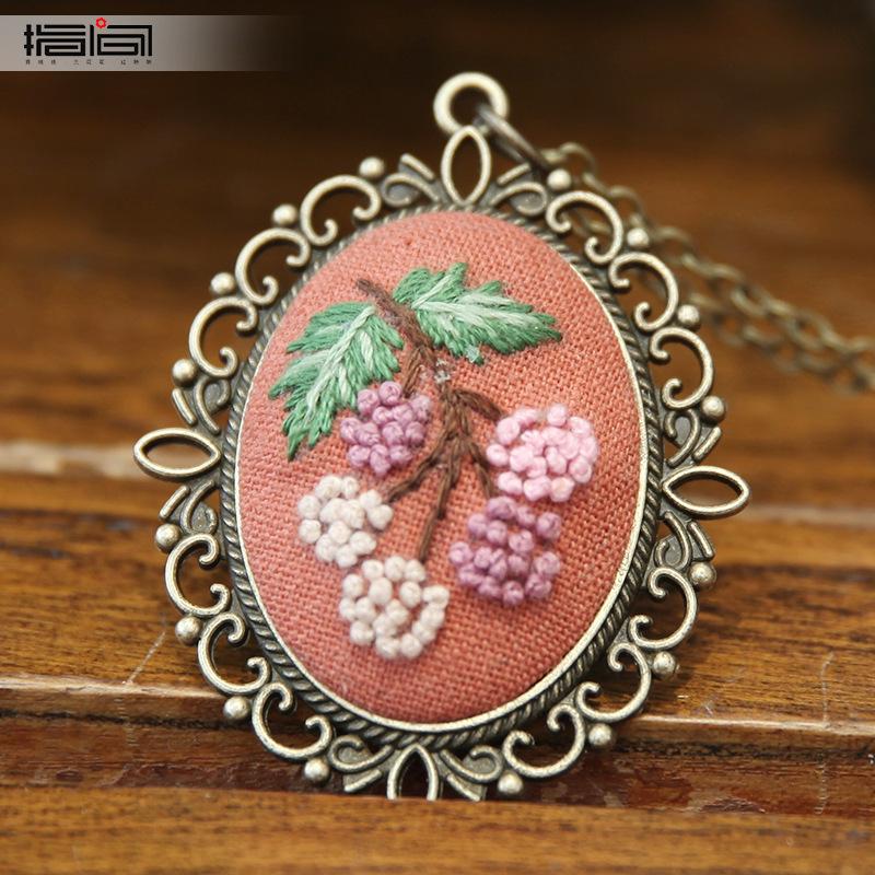 Hand Embroidered DIY Necklace Material Pack Fabric Flower Lu Embroidery Vintage Sweater Chain Fabric Embroidery