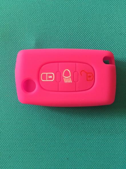 Soft Silicone Rubber Car Key Cover Case Shell Light For Peugeot 3 Buttons Fob Flip For Citroen C2 C3 C4 Picasso Xsara C5 C6 C8