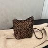 Autumn Niche Retro Suede Leopard Print Bag Women's New Fashion Underarm Bag Simple Large-capacity Bag