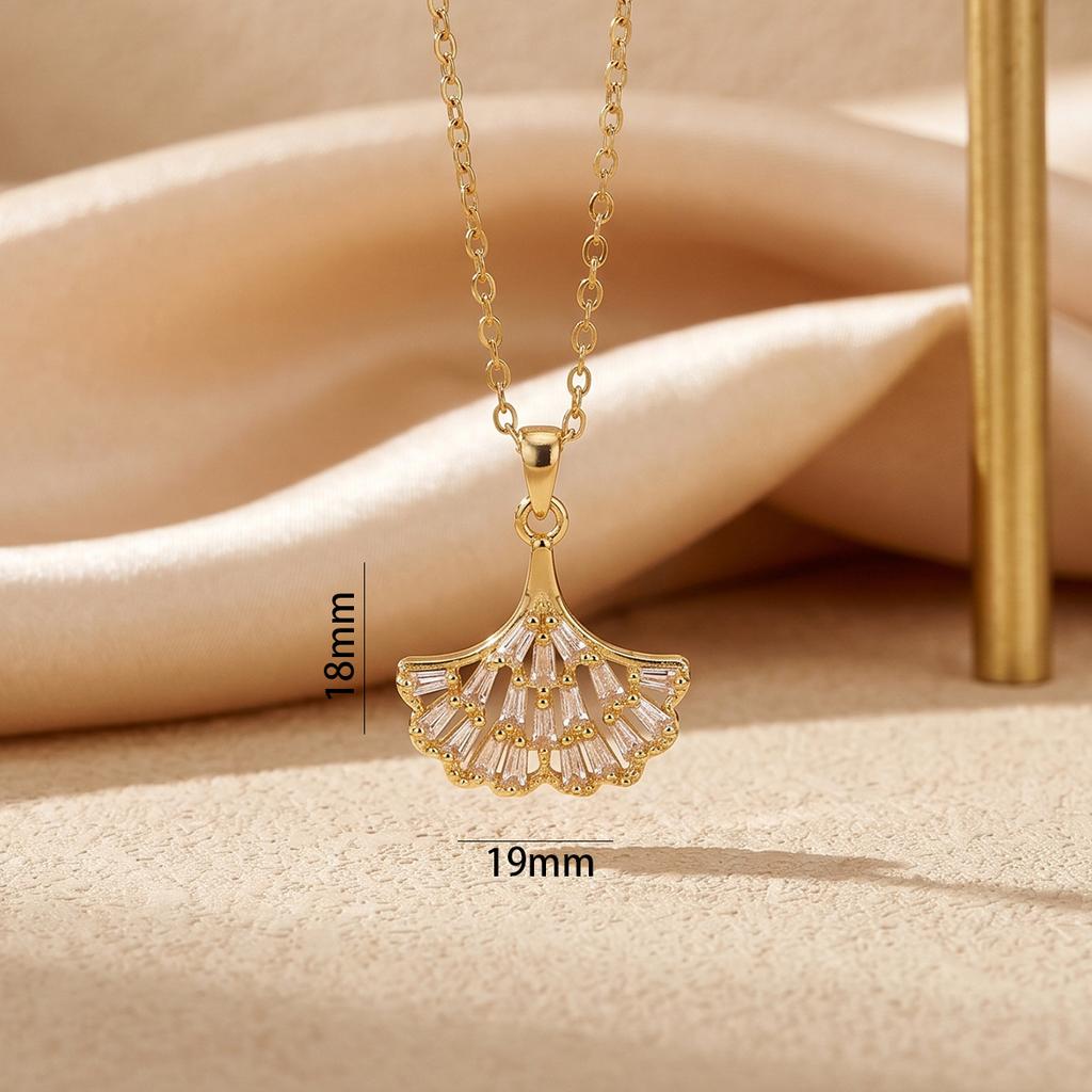 Trendy Ginkgo Leaf Diamond Necklace for Women, Minimalist Luxury Dainty Clavicle Chain Jewelry