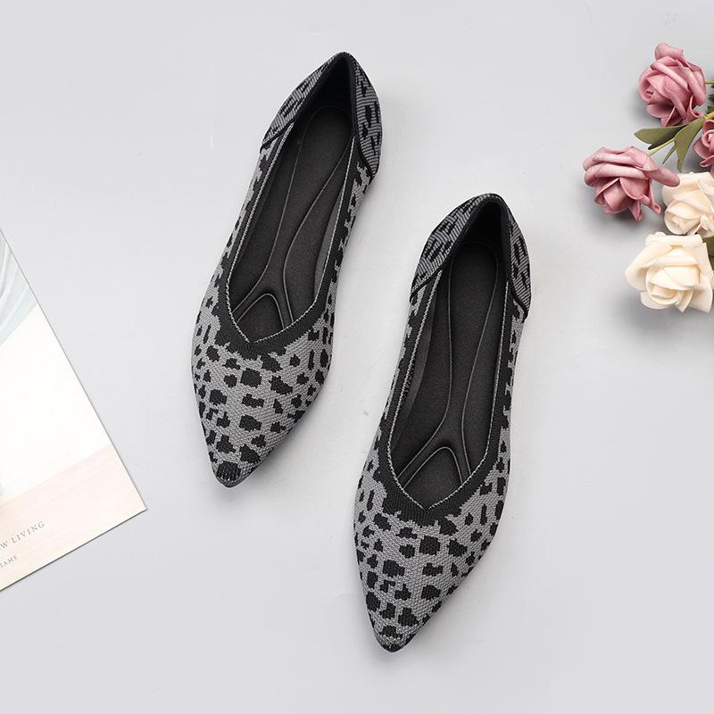 Spring and autumn flying knitting single shoes Doudou shoes flat bottom women's floating shoes boat shoes pregnant women knitted flying thread