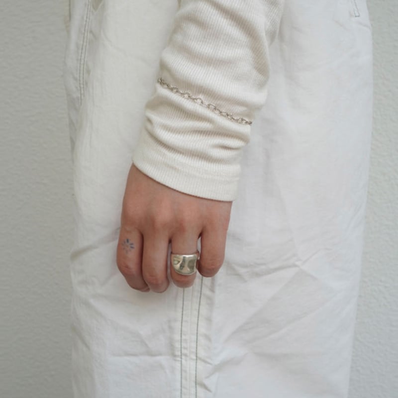 YEONSEUNG Flow Bold Ring