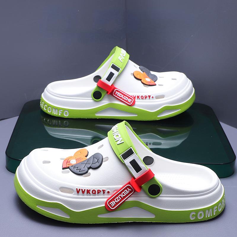 Summertime Hole Shoes Men Wear Daily Stylish Anti-Skid Portable Athletic Sandal Shoes Beach Step On Toe Breathable Slide Shoes For Men Outside