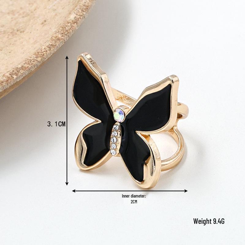 Butterfly Gold Rhinestone Silk Scarf Buckle: High-End Luxury Knotting Accessory