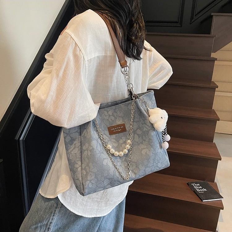 Large-capacity Bag Women's Summer Versatile New Casual Texture Shoulder Bag Commuter Tote Bag