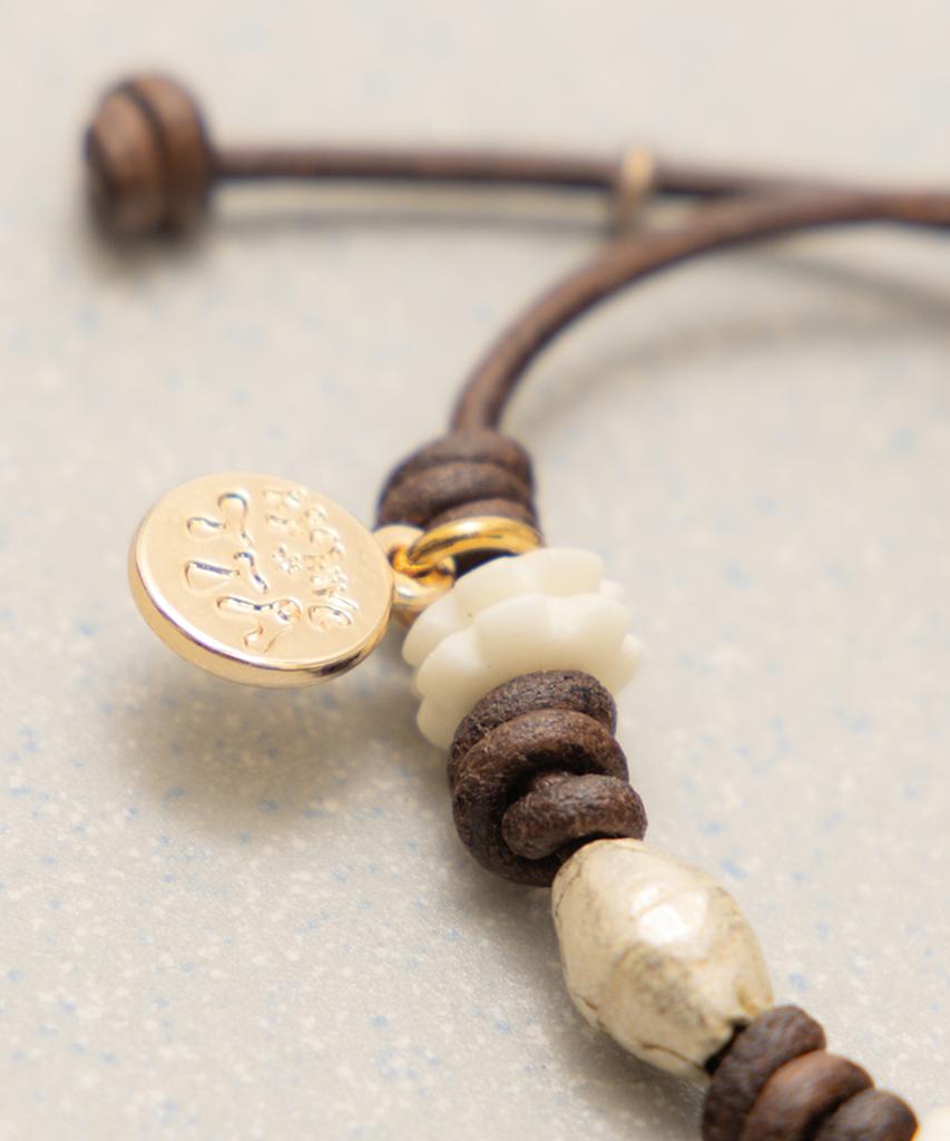 Towtow Archive Etched Bracelet (Dear Ones) Brown