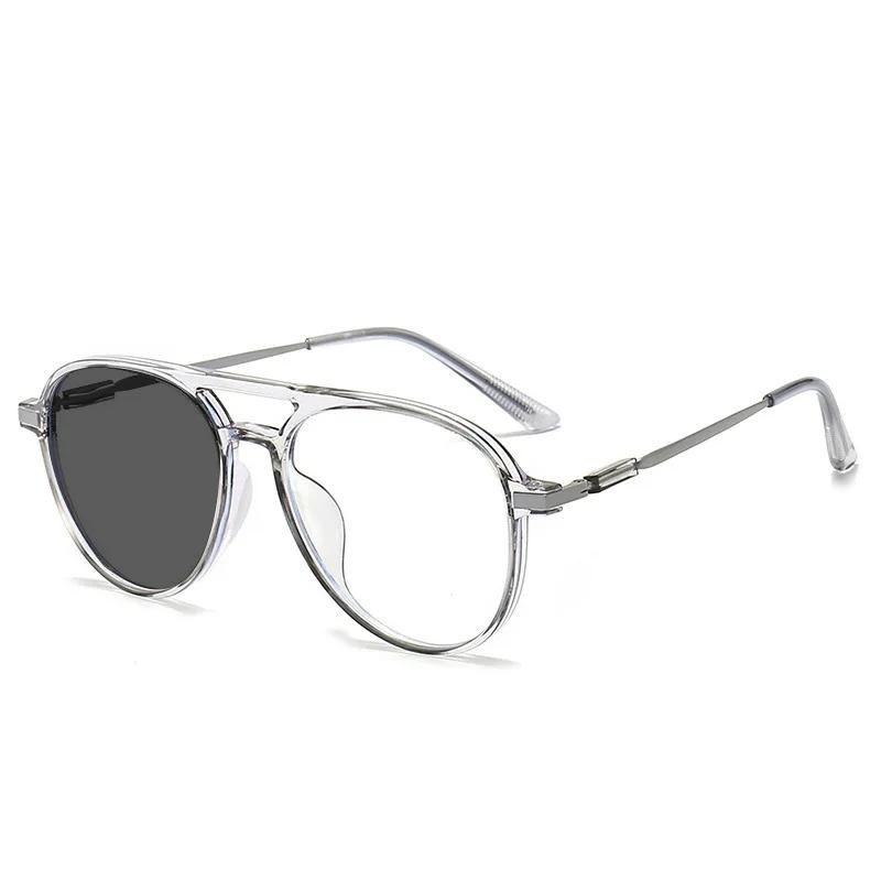 Anti Blue Light Toad Frame Photochromic Myopia Glasses Fashion Trend Near Sight Eyeglasses Lady and Gentleman 0 To -4.0