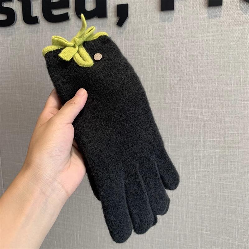 

The New Winter Bow split Finger Wool Gloves of Glove Girl Are Cold Proof and Warm with Touch Screen Thickened and Trendy for Student Cycling One size