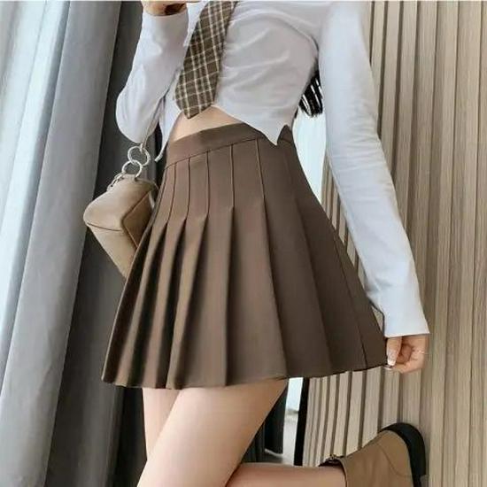Plus Size Japanese High-Waisted Slimming Pleated Mini Skirt