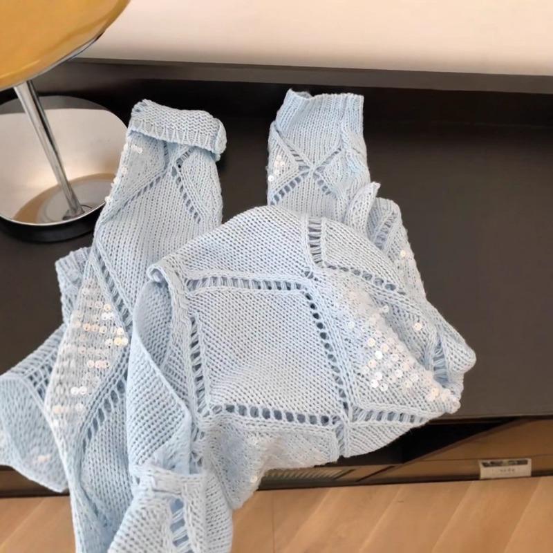 Knitted sweater women's autumn new design sense fashionable versatile and thin top