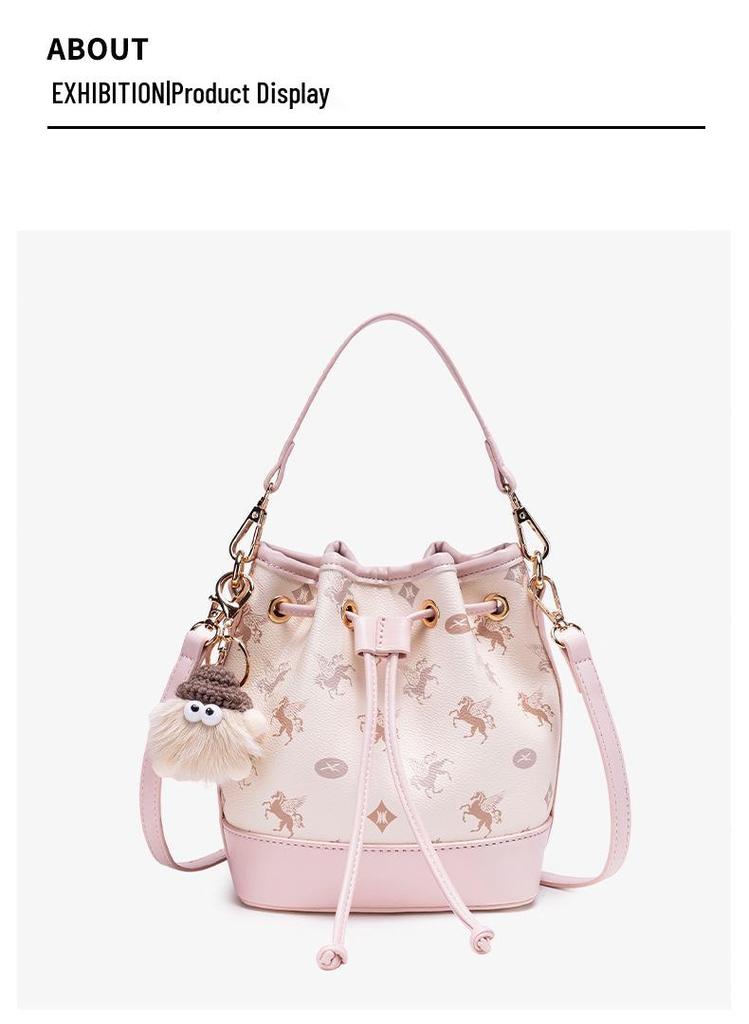 Spring/Summer 2026 Versatile Women's Bucket Handbags - High-End Single Shoulder Crossbody