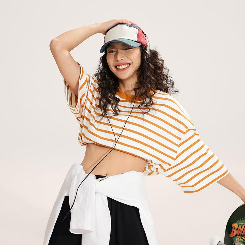 Li-Ning Weekend Youth Striped Crew Neck Casual Loose Short Sleeve Comfortable Soft T-Shirt Unisex Tops Off-White Burnt-Orange AHSU659-1