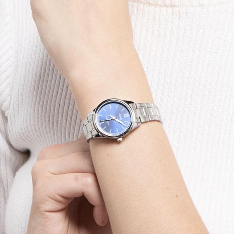 Casio STANDARD series, fashion, business, retro, literary and versatile, classic hands, blue dial, waterproof, quartz movement, LTP-V005D-2B2