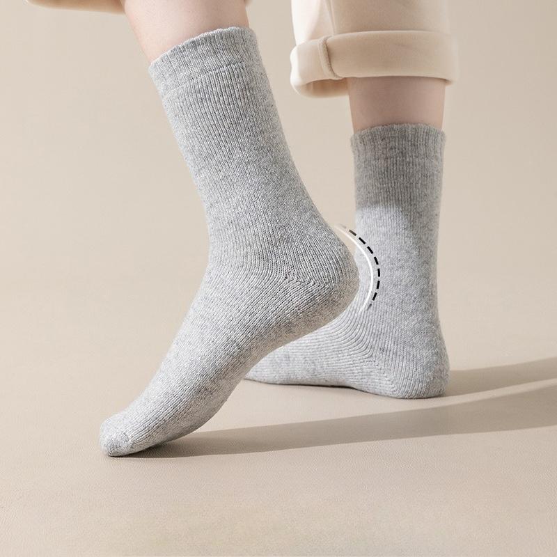 Male Autumn and Winter with Wool and Thick Wool Ring Sweat Absorption Deodorant In The Tube Wool Socks