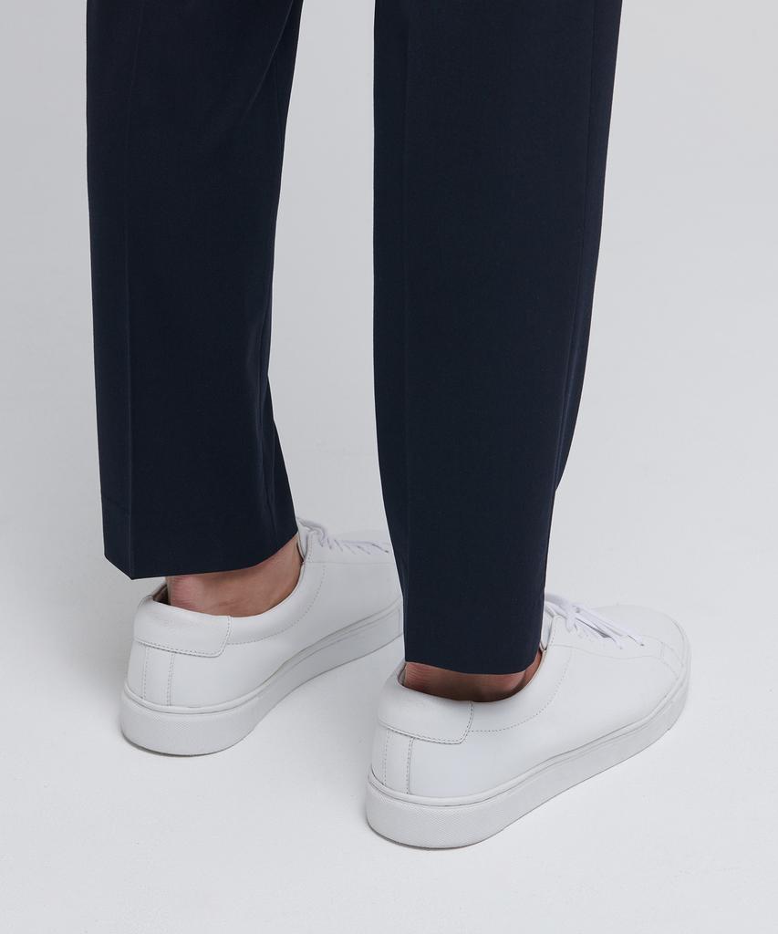 Musinsa Standard Skinny Hidden Elastic Waist Crop Slacks [Navy]