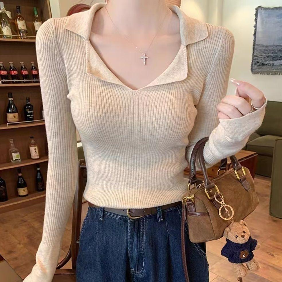 Wearing A Knitted Long Sleeved Sweater for Women with A High-end Feel Slim Fit and Slimming Effect As Well As A Base Coat and Top