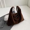 Women Suede Shoulder Bag with Zipper Hobo Bags Large Capacity Handbag Slouchy Bag Commuter Travel Bag Purses and Handbags