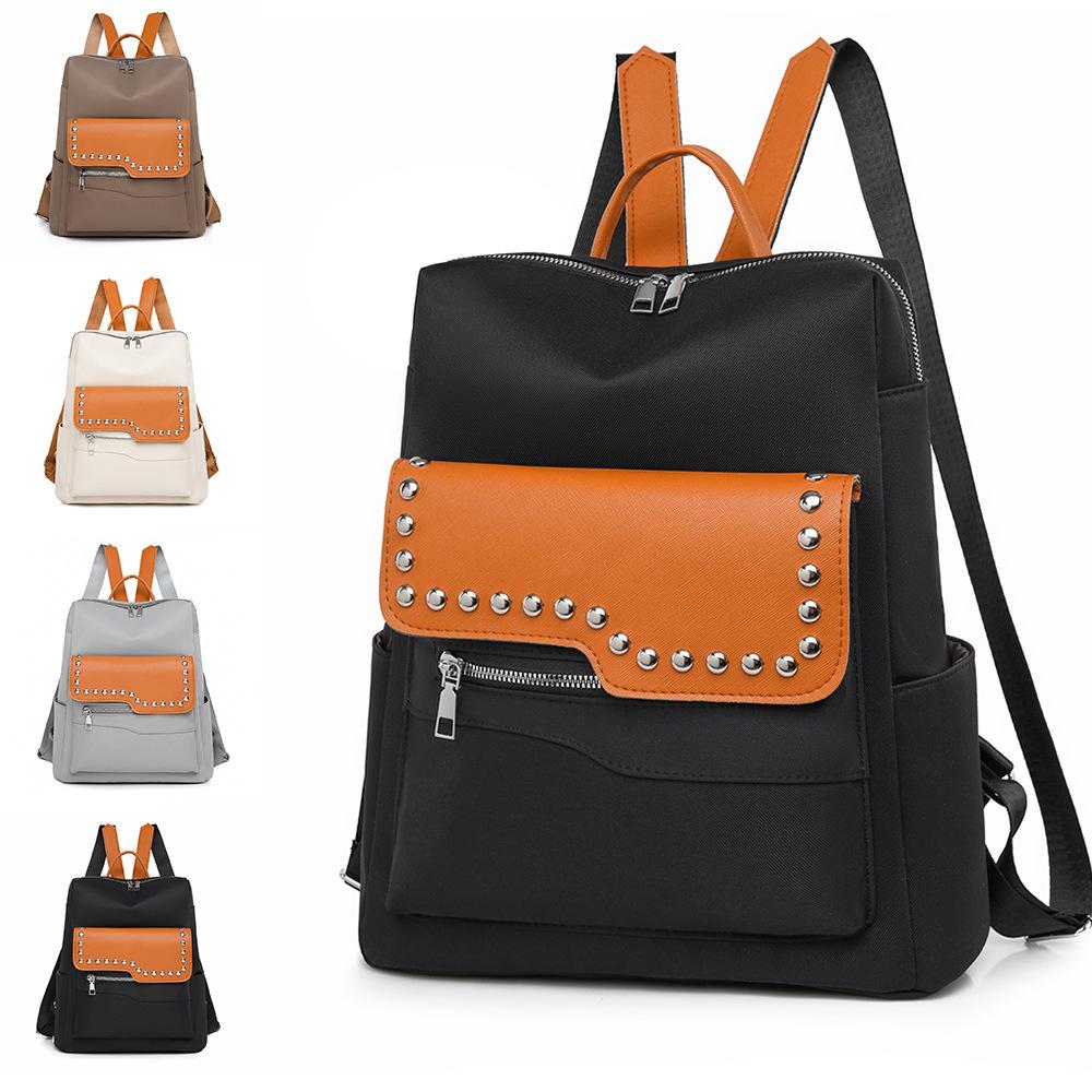 Женский рюкзак с заклепками — фото 21