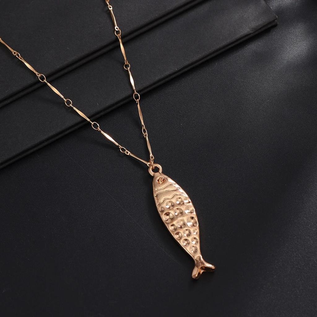 New Punk Gold Color Fish Pendant Choker Necklace for Men Summer Adjustable Metal Neck Chain Party Jewelry Accessories New