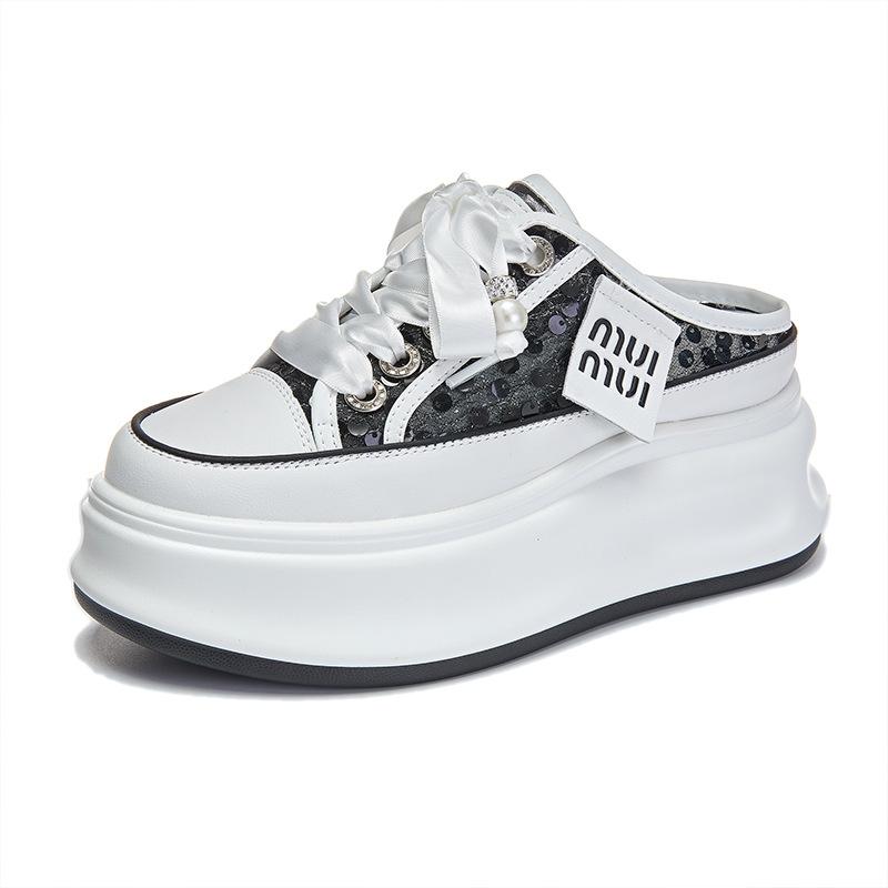 Nuove pantofole con plateau casual rialzate per primavera ed estate, scarpe da donna sottili in pelle, pantofole muffin fredde versatili