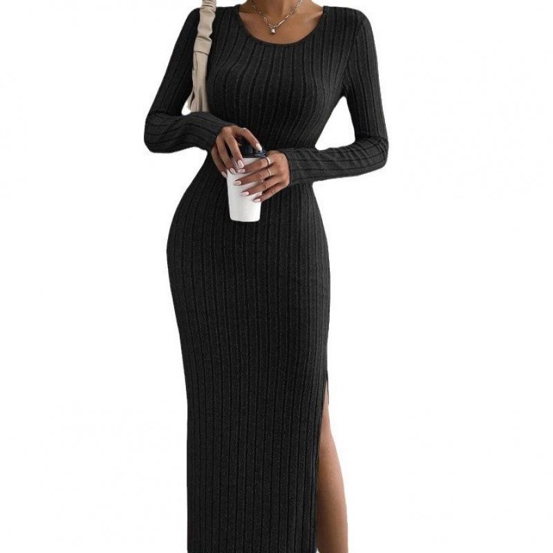 2025 Autumn/Winter Bestseller: European and American Women's Long-Sleeved Round Neck Slit Knit Dress.