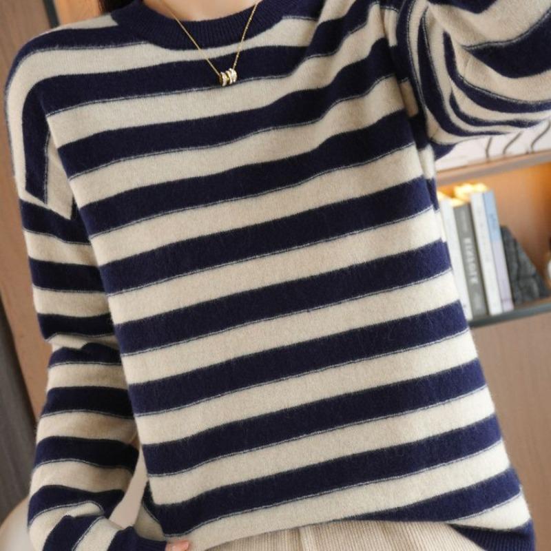 Autumn and winter new striped crew neck long-sleeved women's knitted sweater contrasting color strip pullover loose and thin bottoming shirt