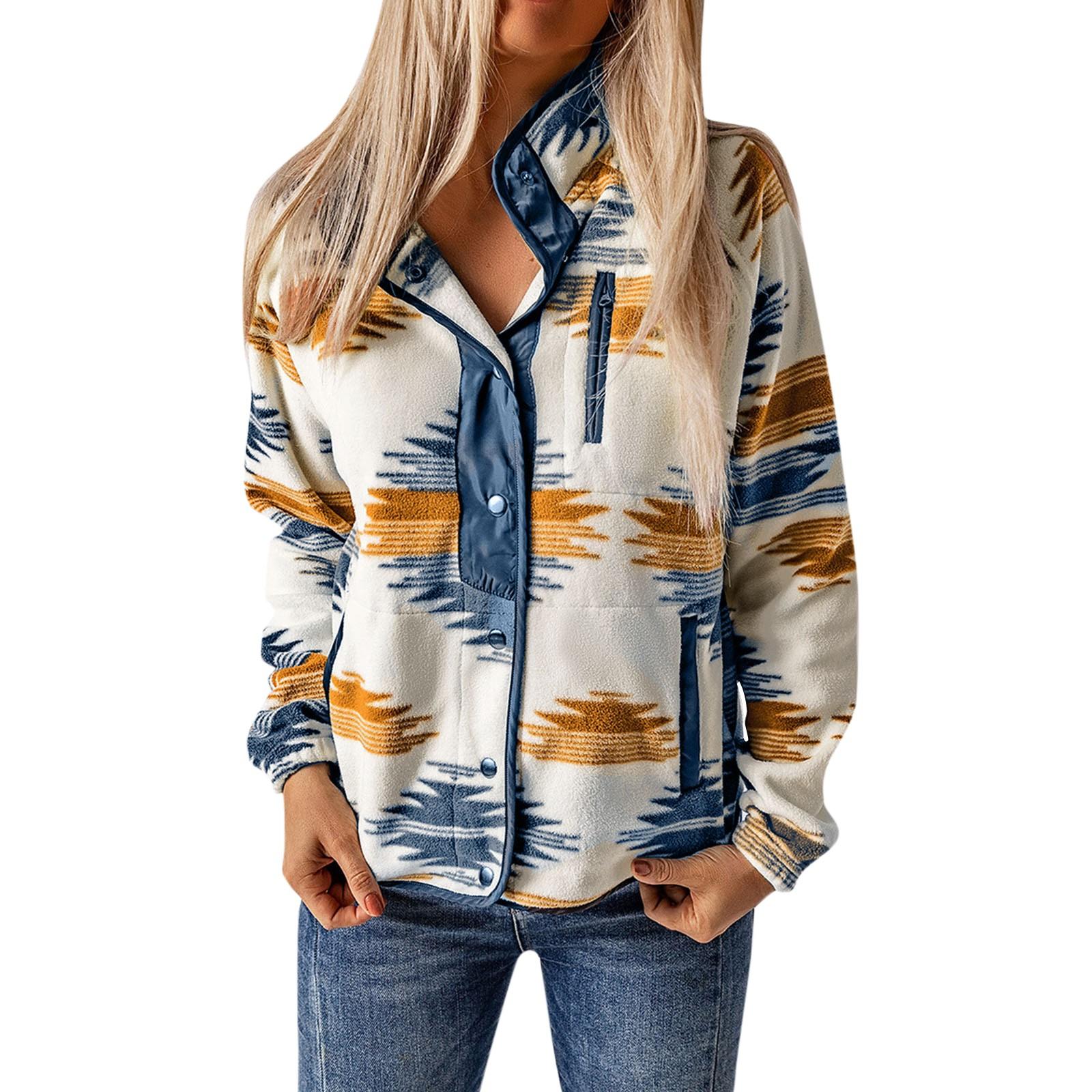 Женское осеннее теплое пальто с принтом на пуговицах — фото 7