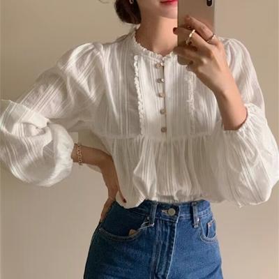 Chic Retro Plissee Knöpfe Rundhals Spitze Weiß Shirts Frauen Elegante Mode Langarm Tops Lose Beiläufige Frauen Blusen Süße Solide Dame Shirt 26532