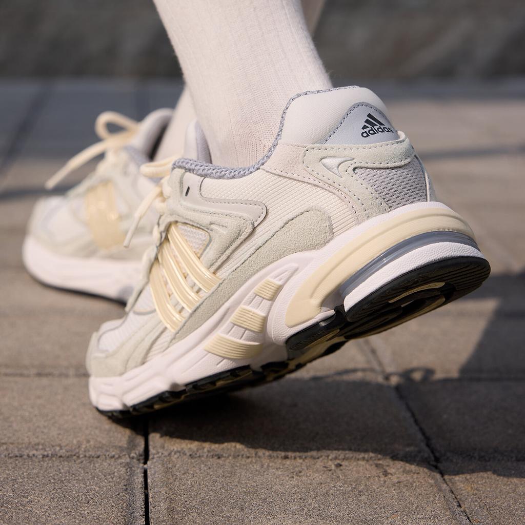 adidas RESPONSE CL Running Shoes Men's Beige