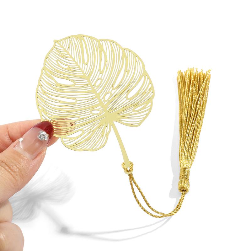 

Chinese Style Handmade Book Mark Golden Lotus Sunflower Bookmarks Reading Marker For Book Lover Gifts For Friend