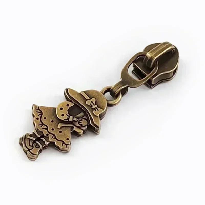 Meetee 5-20 Szt. 5# Suwak do Zamka Błyskawicznego na Zamki Nylonowe Stop Cynku Główka Zamka Dekoracja Brązowy Ciągnik Zamka Błyskawicznego Akcesoria do Szycia Kurtki Płaszcza