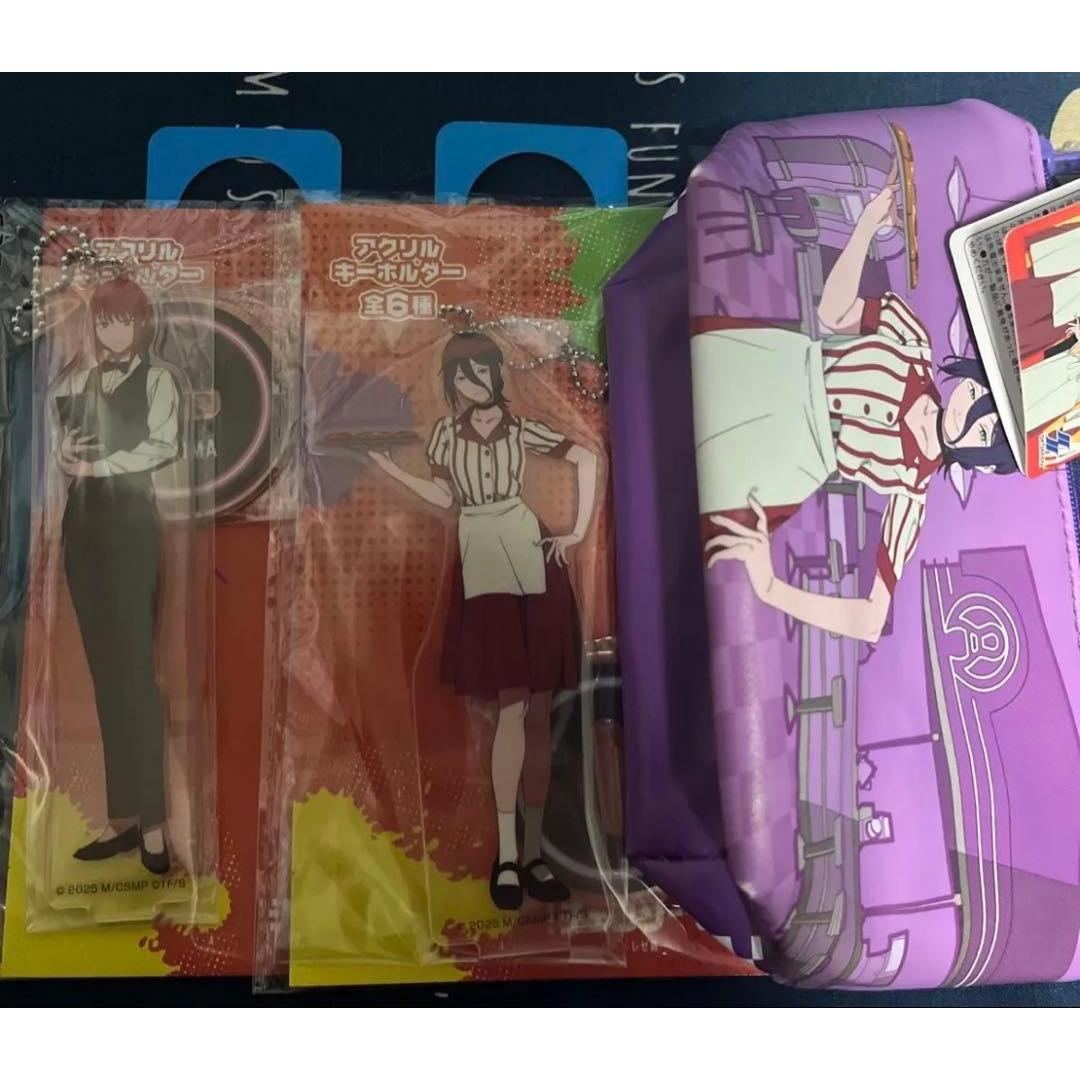 Used Chainsaw Man Acrylic Keychain Reze & Maki Boat-shaped Pouch Reze Set of 3