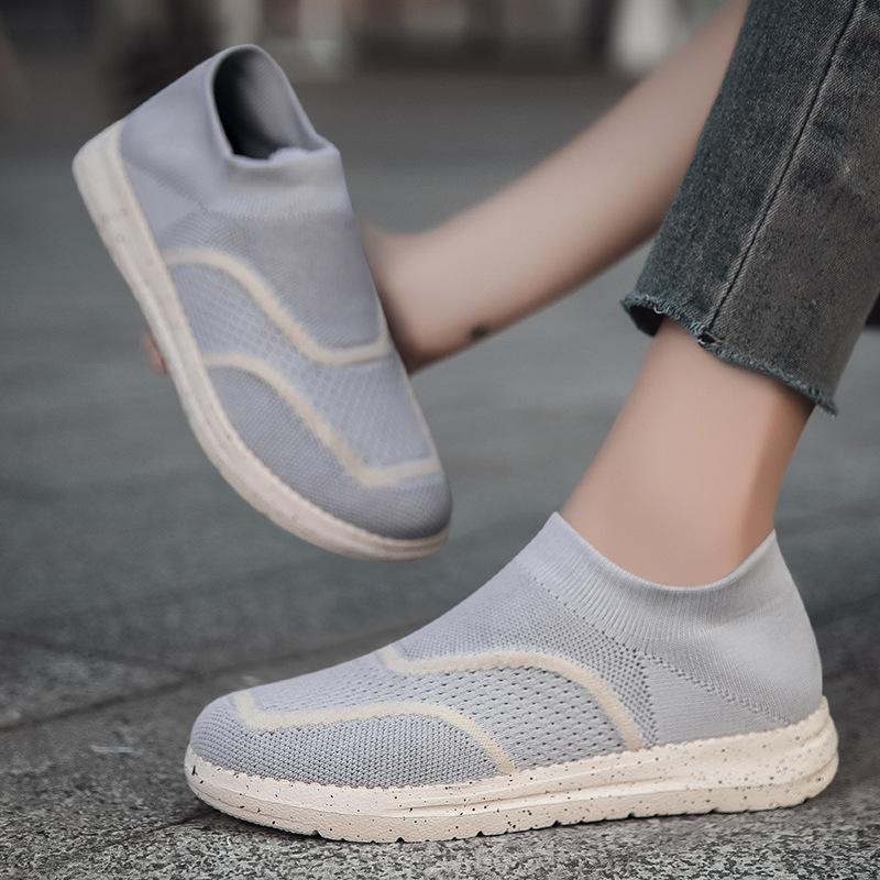 Shoes Men's Spring and Autumn New Breathable Flying Weaving Couple Casual Shoes Soft Sole Lightweight One Pedal Walking Shoes Factory Straight Hair