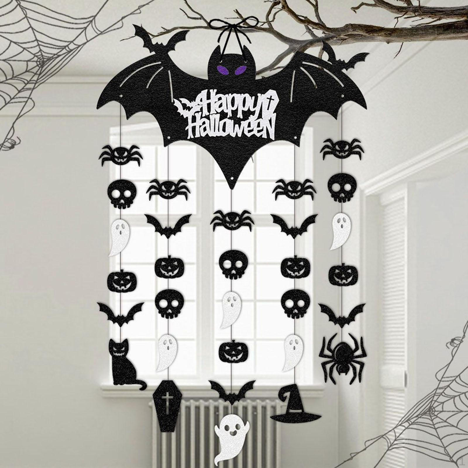 

Halloween Hanging Bats Pendant Spooky Scene Layout Ornament Party Supplies for Indoor Outdoor,