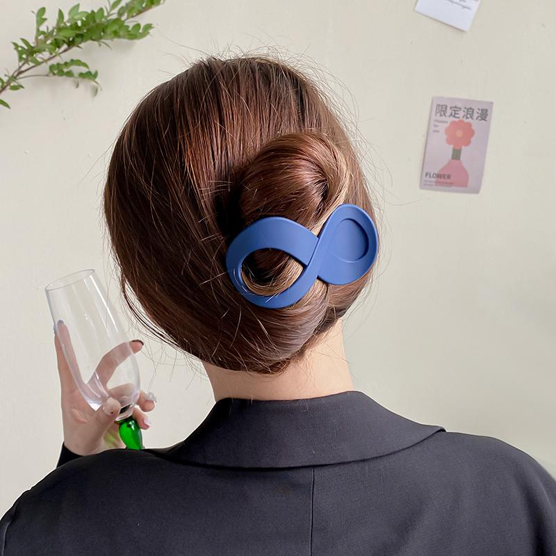Neue Einfarbige Mattierte Haarspangen Damen Koreanischer Minimalistischer Stil Haarnadel Elegant Mode Hai Krallenspange Mädchen Haaraccessoires