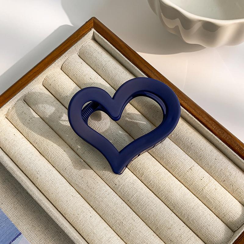 Love Grip Clips Simple Frosted Grab Hair Clip Women Small Matte Nonslip Gripping Spoon Hairpin Girls Hair Accessories