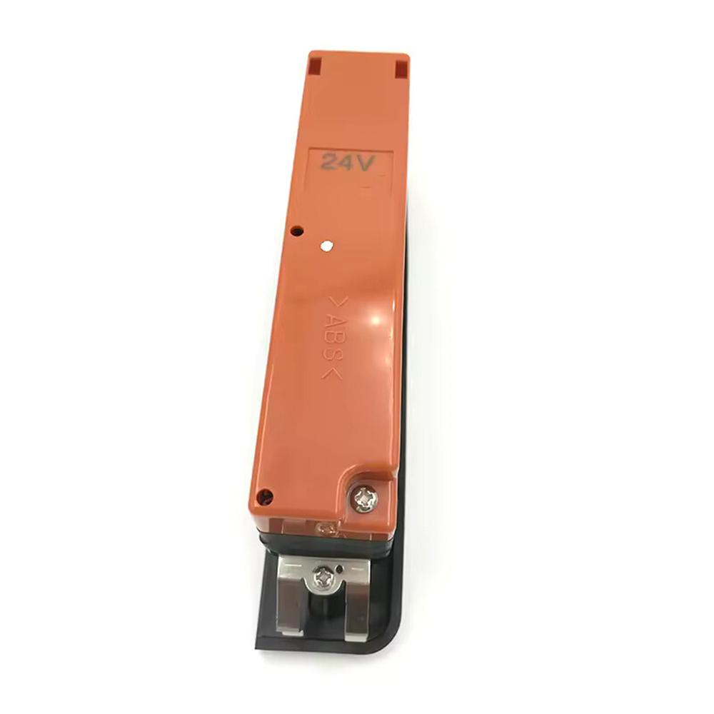 Electric Power Master Window Switch Right Hand Driver 24V For Isuzu NHR NKR