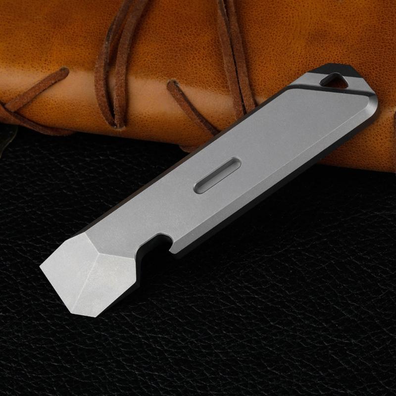 Mini EDC Pry Bar Flat Open Bottle for Crowbar Metal Beer Bottle Opener Outdoor Camping Survival Tools Easy to Carry