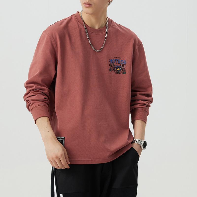 Осенняя черная футболка с длинными рукавами с принтом — фото 3