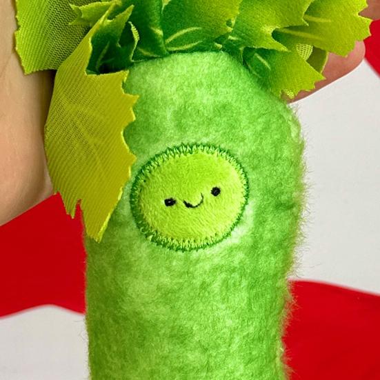 Cute Vegetable Plush Pendant Keychain Creative Cartoon Tender Celery Shape Doll Soft Plush Keyring Backpack Pendant