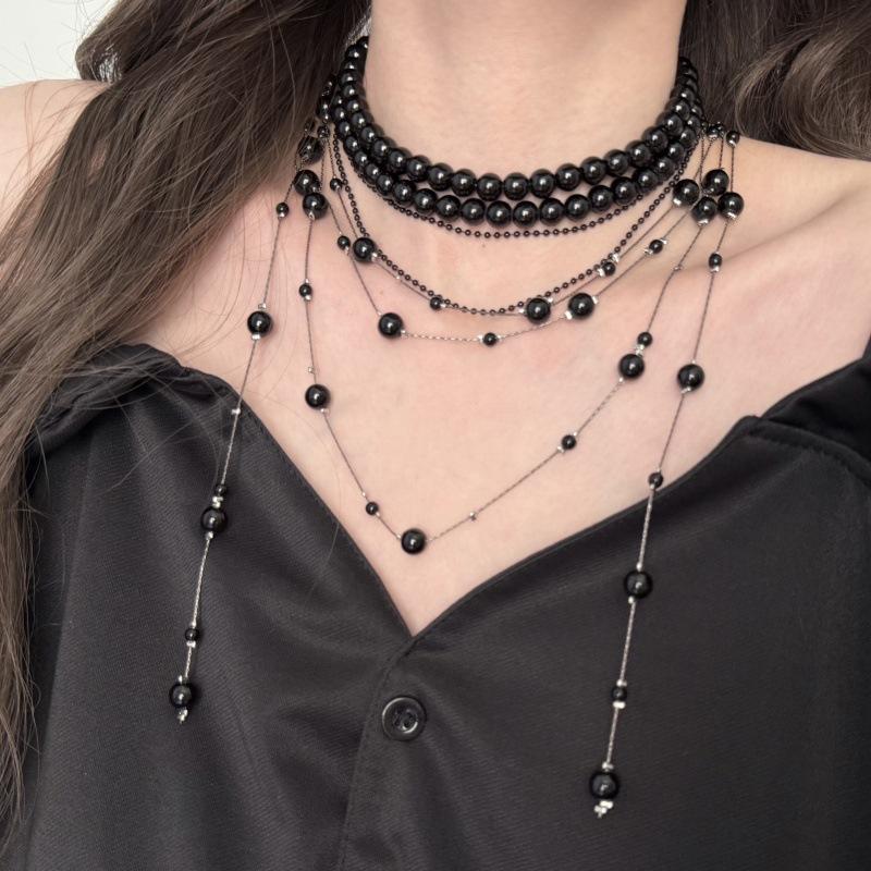 Lekki Luksus Retro Perła Wielowarstwowy Naszyjnik z Długimi Frędzlami do Noszenia w Stosie Damski Trendowy Design Wysokiej Klasy Sens Łańcuszek na Obojczyk