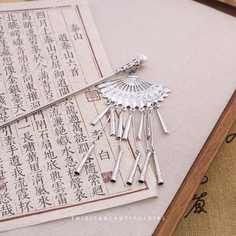 Elegant Women's Hairpin Antique Silver Butterfly Tassel Hair Stick Vintage Chinese Style Metal Jewelry Hair Accessories Hairpins