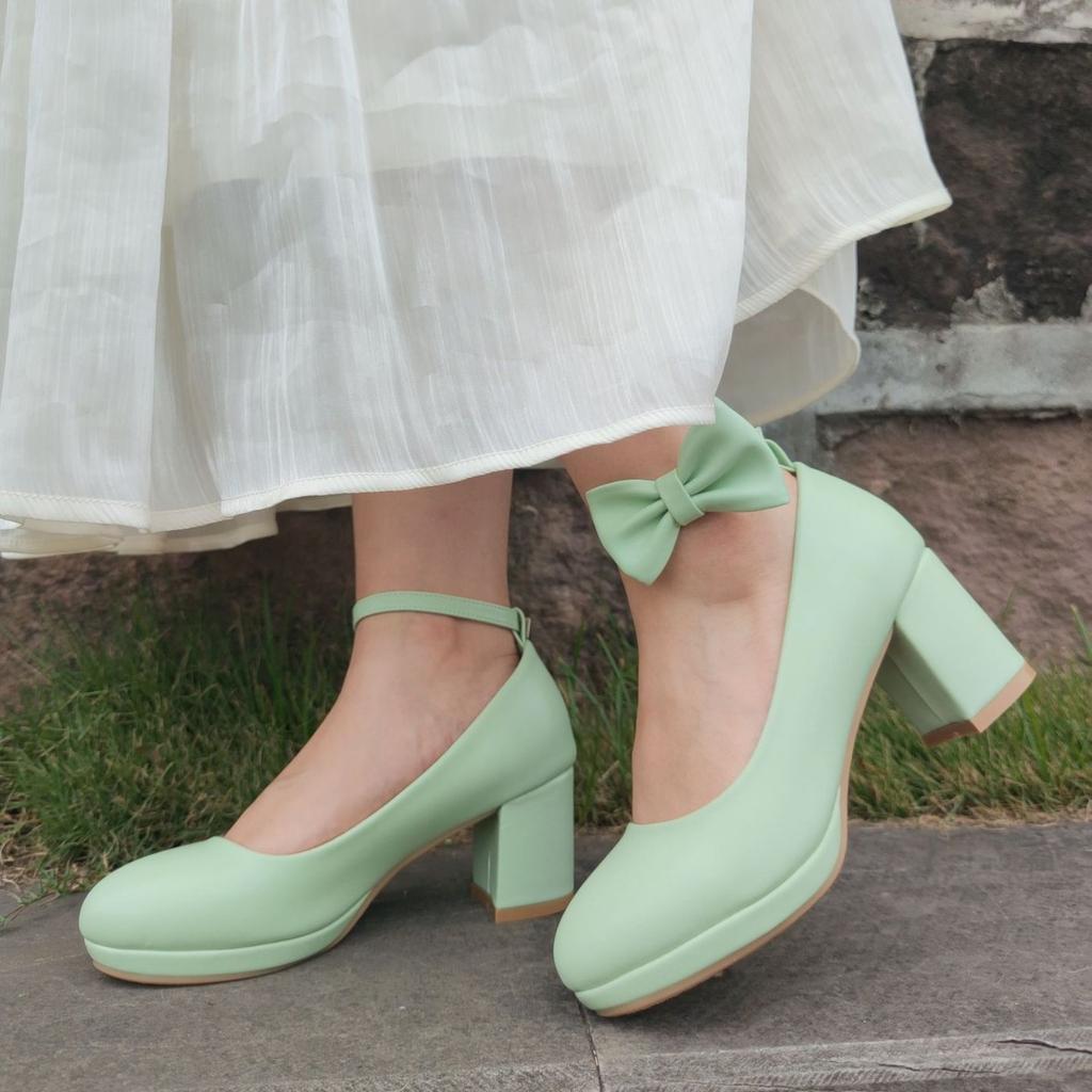 Kleine Leder-High Heels Damenschuhe Frühling und Herbst 2 Unifarbene Französische Hochzeitsschuhe Retro Dickabsatz Dicksohlig Erhöhte Mary Jane Schuhe