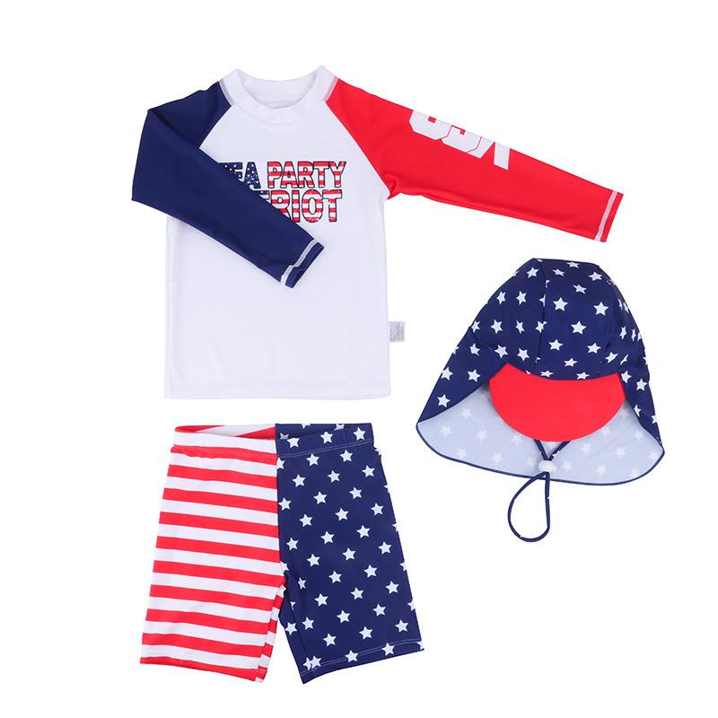 

Детский купальный костюм «Звезды и полосы»: Комплект пляжной одежды из 3 предметов для мальчиков: худи с длинным рукавом, шорты и плавки. Size 150 (Height 140cm, Weight up to 65 jin)