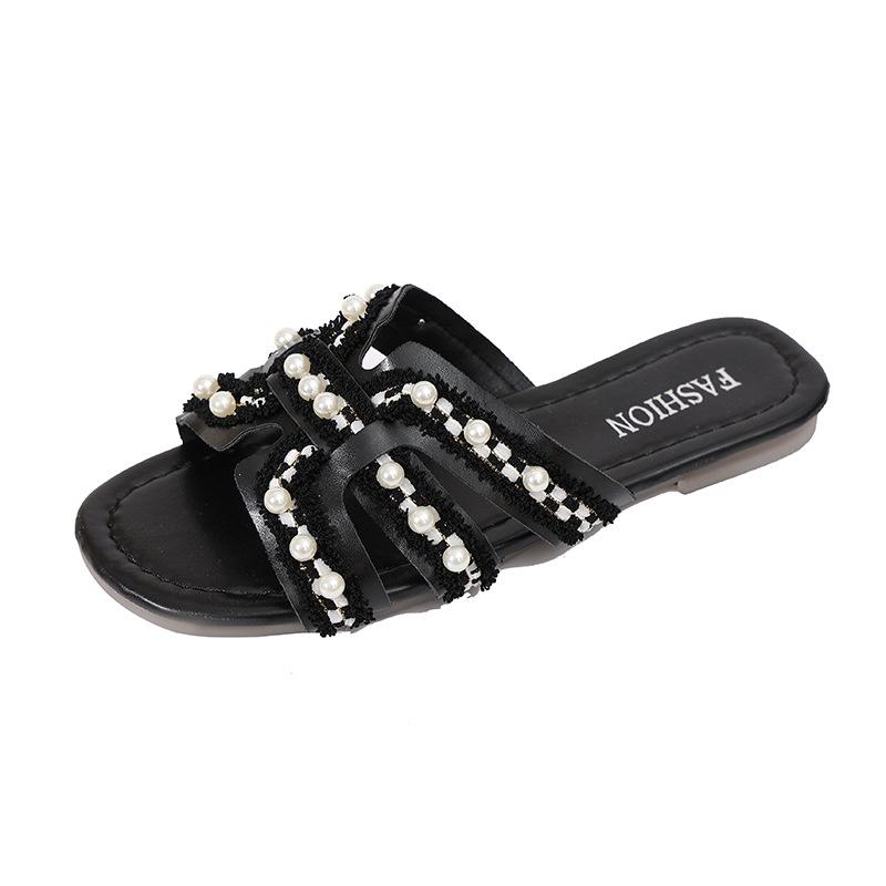 Slippers Women Wear 2025 Summer New Korean Version Fairy Style Flat Bottom Pearl Fashion Word Casual Cool Slippers Women