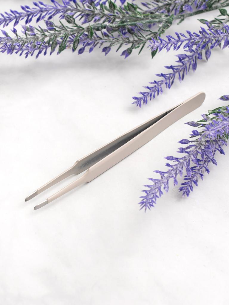 Round Tip Eyelash Tweezers