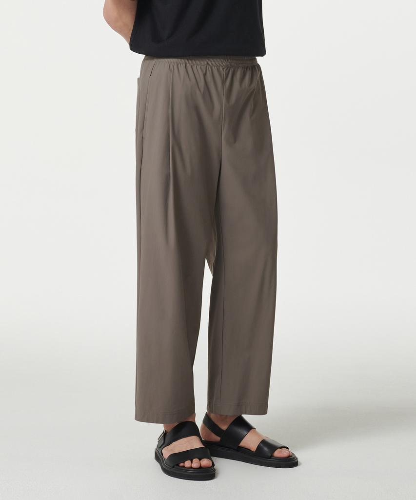 Musinsa Standard Cooling Loose Tapered Elastic Waist Pants [Dusty Beige]