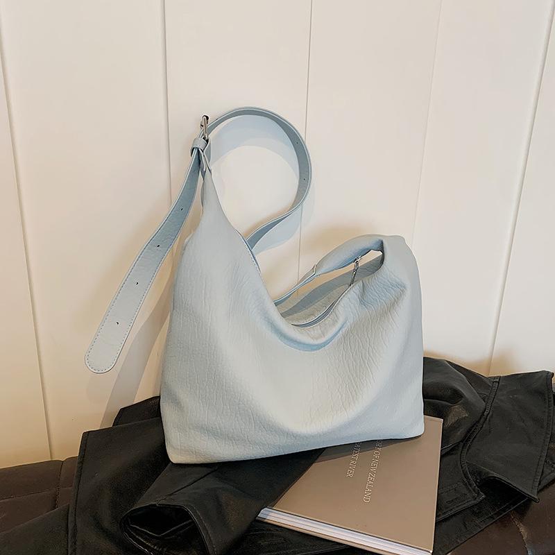 Commuter Large Capacity Underarm Tote Bag Retro Shoulder Bag Temperament Shoulder Bag Foreign Tote Bag