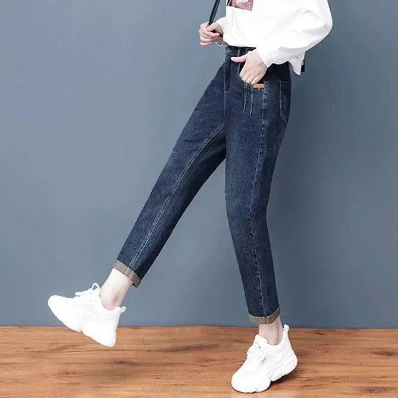High-Waisted Elastic Women's Dad Jeans: 2025 Winter/Autumn, Plus Size, Loose, Versatile, Slimming Harem Pants