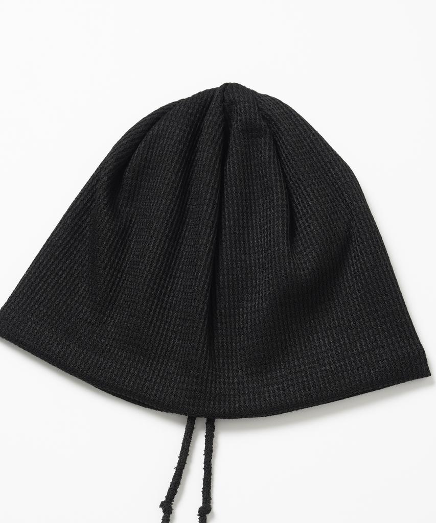 MILLO WOMEN Waffle String Beanie [Black]